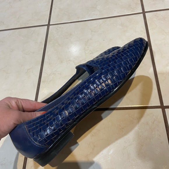 Trotters Liz in navy sz 12W - Picture 5 of 8